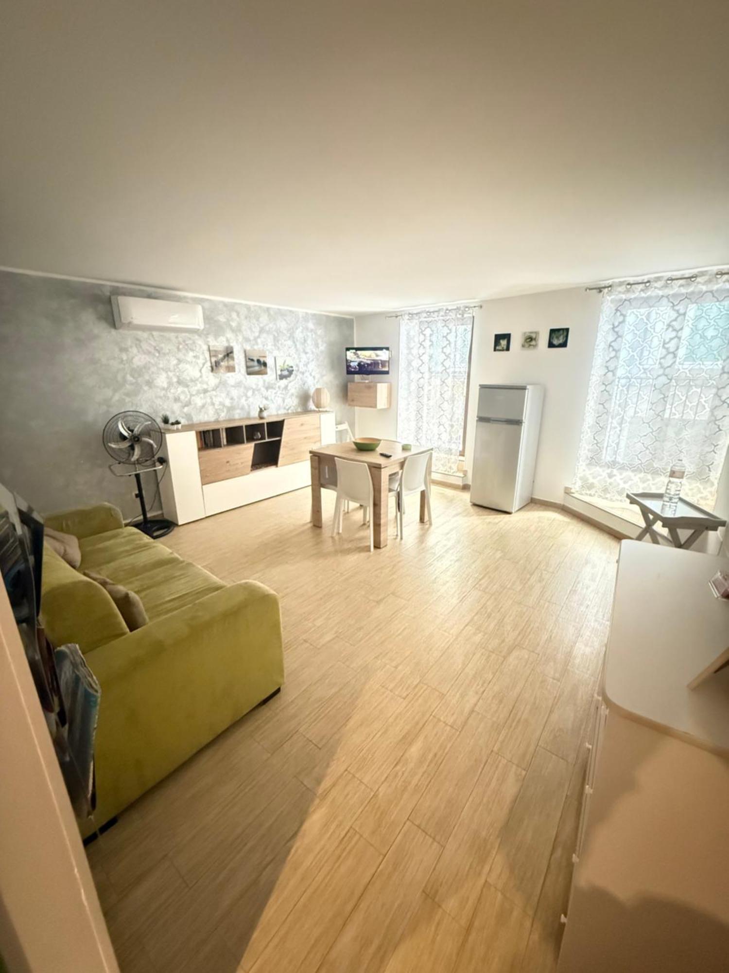 Relax House Apartment Cefalu Exterior photo